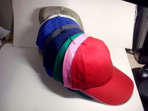 Boné Brim Liso Modelo 6 Gomos Kit c/ 10 Peças